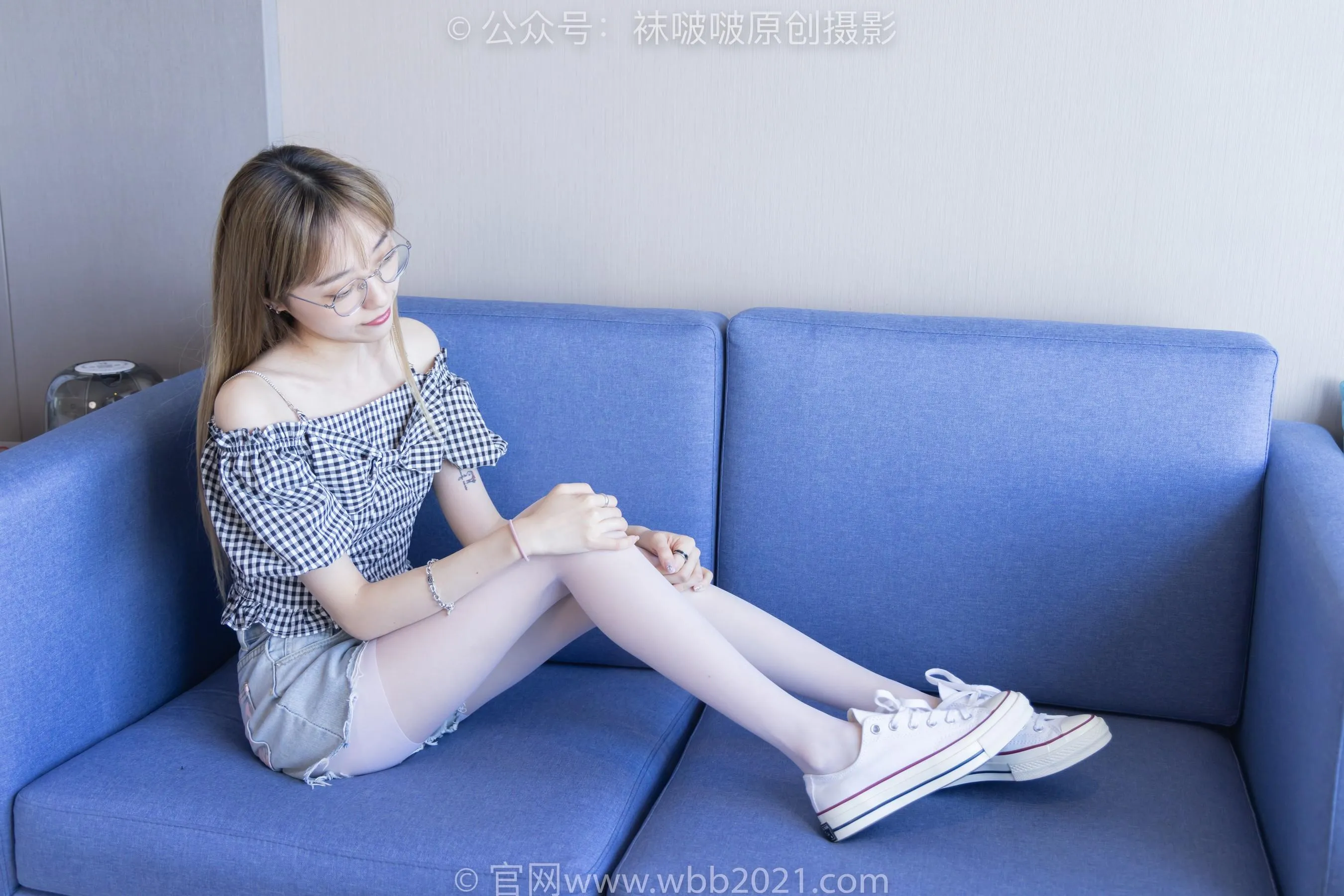 [BoBoSocks袜啵啵]NO.234 稚予-板鞋、白丝 [47P]插图4